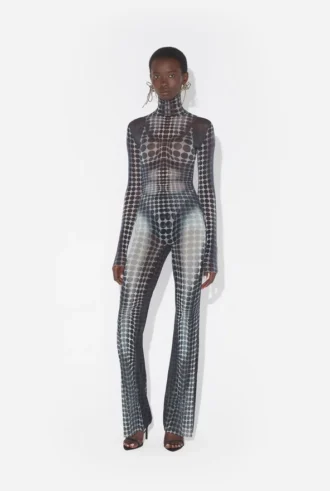 Re-Edition – the Black & White Dots Print Mesh Top