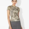 The Beige Madaillon T-Shirt The Beige Madaillon T-Shirt