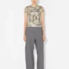 The Beige Madaillon T-Shirt The Beige Madaillon T-Shirt