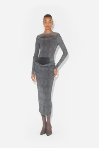 The Long “Prince of Wales” Skirt